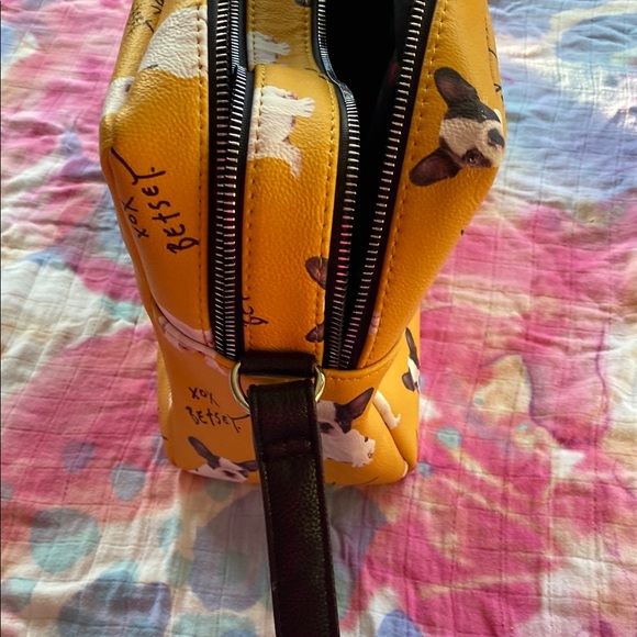 Betsey Johnson Dog Boston Terrier LARGE Wristlet/Purse - Picture 16 of 17